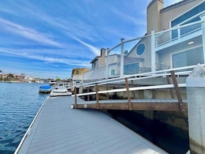 Marina - 4035R Marina Mansion (Oxnard)