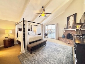 4 bedrooms, WiFi - 4035R Marina Mansion (Oxnard)