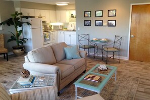 Televisio, DVD-soitin, videokirjasto