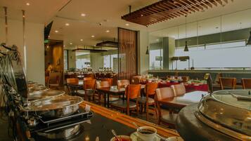 Daily local cuisine breakfast (IDR 75000 per person)