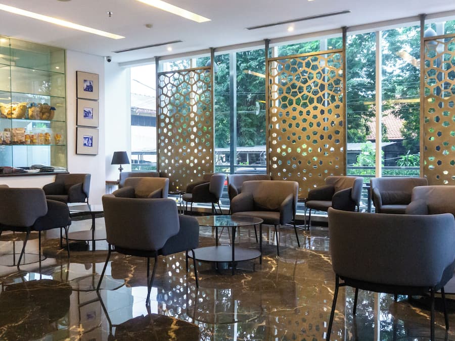 Lobby sitting area