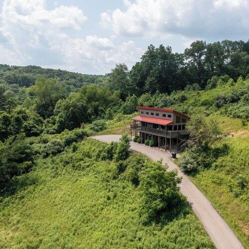 Overlook - Hosted by The Chalets