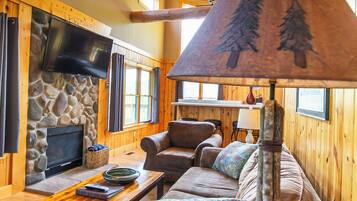 Smart TV, fireplace, DVD player