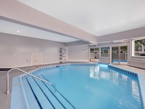 Indoor pool, a heated pool - 205 Pointes North | Downtown Charlevoix | Indoor/Outdoor Pool | Balcony (Charlevoix)