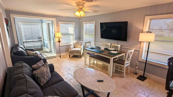 Smart TV, offices