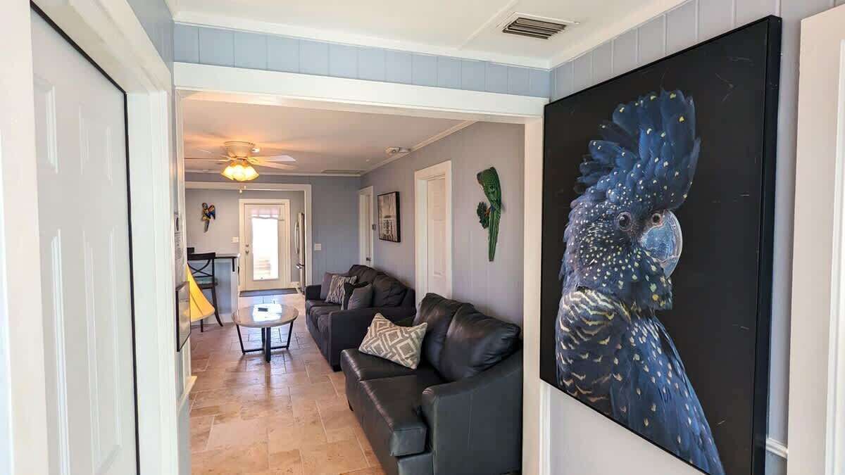 Smart TV, offices