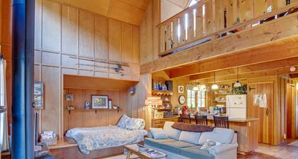 Riverside Retreat - Quiet Water!