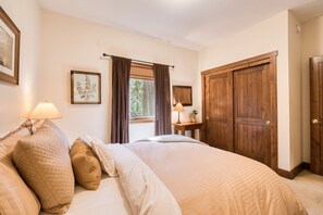3 Schlafzimmer, Bügeleisen/Bügelbrett, kostenloses WLAN, Bettwäsche