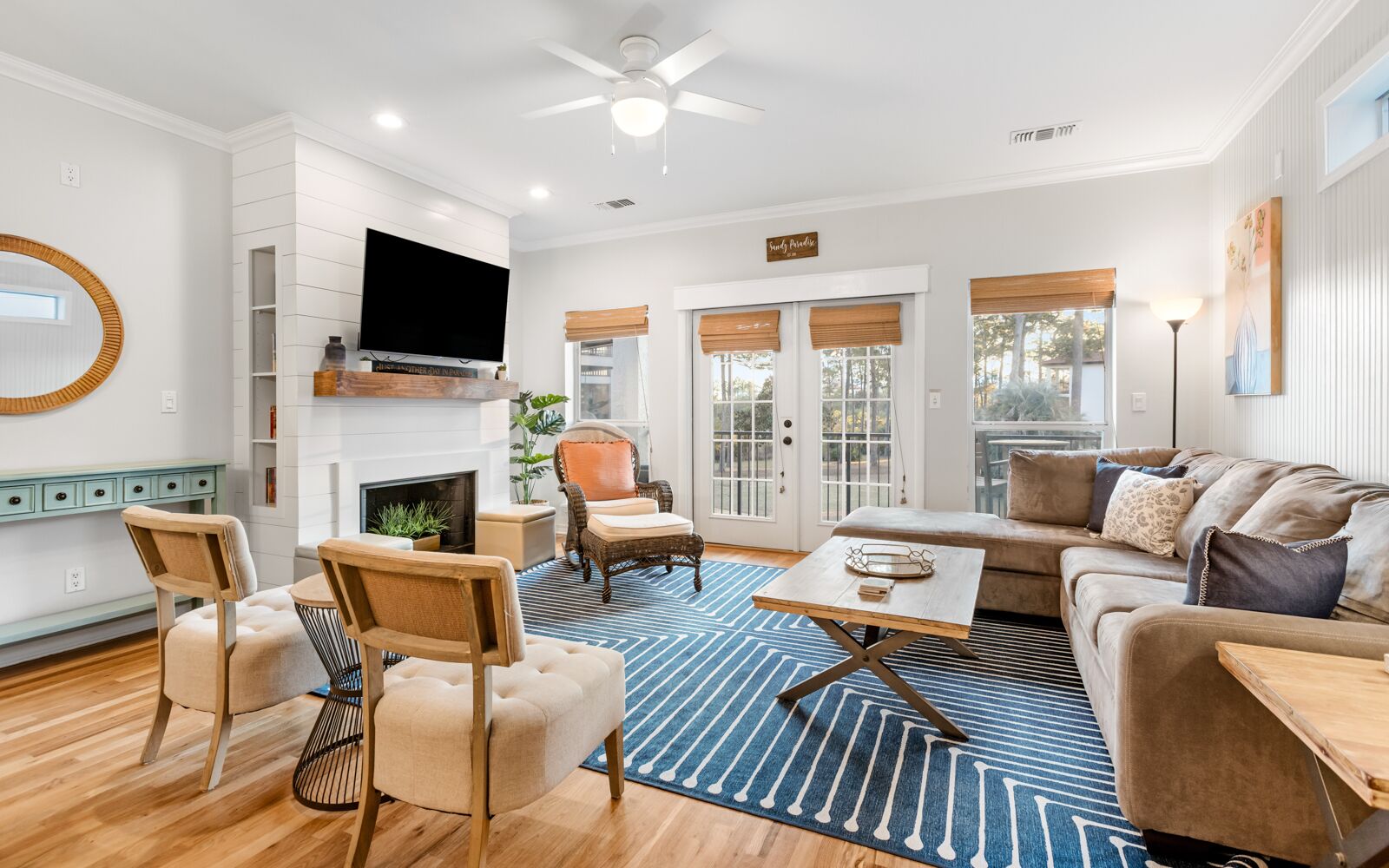 Sandy Paradise - Seagrove Beach home with community pool, 4 beach cruisers!