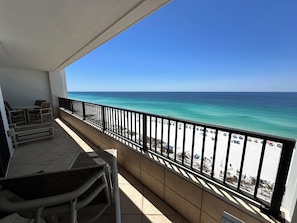 Property grounds - Breakers East 1105~ Spacious 2BR/2BA~beach setup- Covered Parking (Destin)