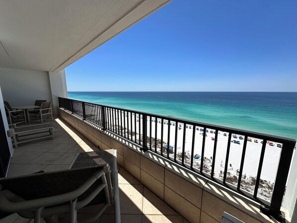 Property grounds - Breakers East 1105~ Spacious 2BR/2BA~beach setup- Covered Parking (Destin)