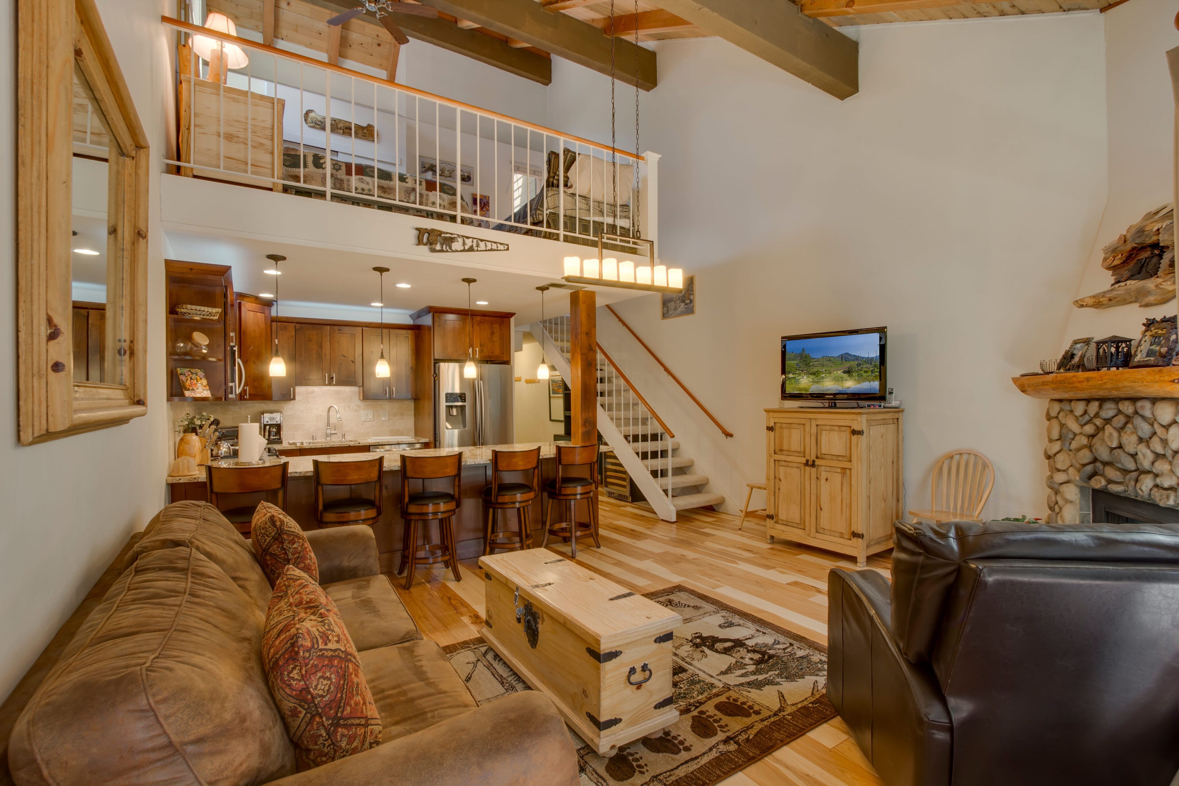 Driftwood: 1  BR, 1.5  BA Townhouse in Carnelian Bay, Sleeps 4