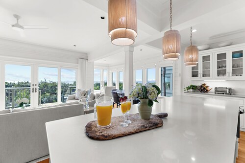 Incredible, completely renovated oceanfront villa