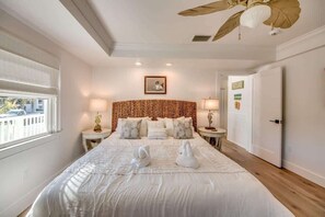 4 chambres, fer et planche à repasser, Wi-Fi gratuit, draps fournis