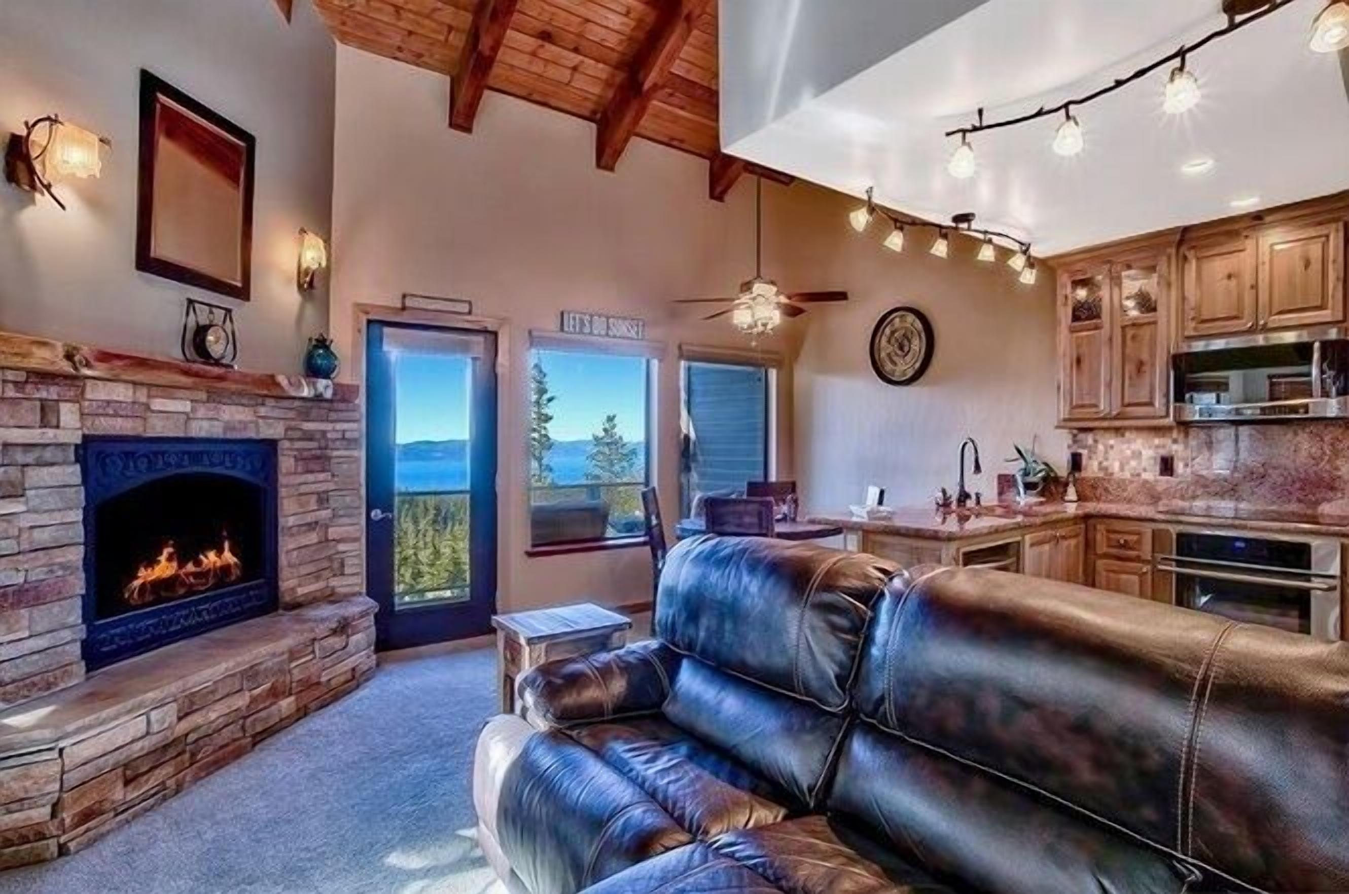 The Honeymoon Lodge, unit H(SL750-H)