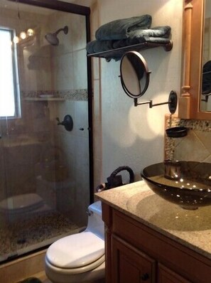 Combined shower/bathtub, hair dryer, towels, soap - 4 Bdrm House Wrap Around Deck on Golf Course Short Walk To Beach (Tahoe Vista)