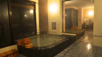 Free toiletries, hair dryer, slippers, bidet