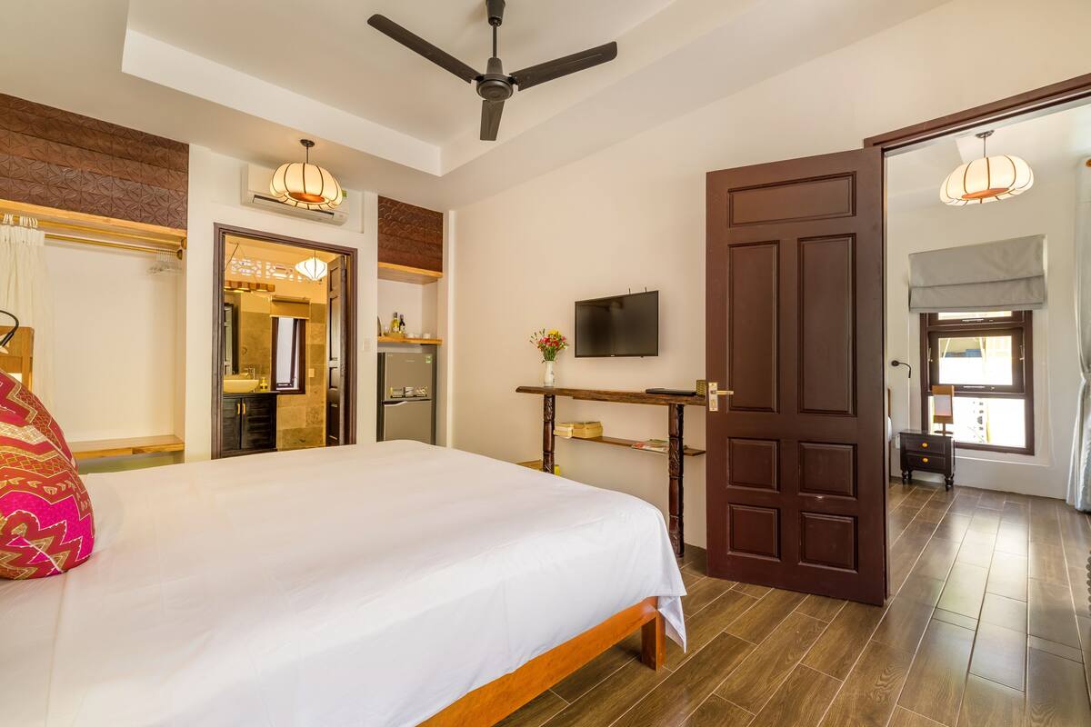 Family Suite, 2 Bedrooms | Down comforters, memory foam beds, minibar, desk