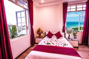 セーフティボックス (室内)、防音設備、WiFi (無料)