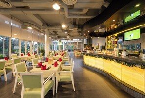 Breakfast served, local and international cuisine, golf course views
