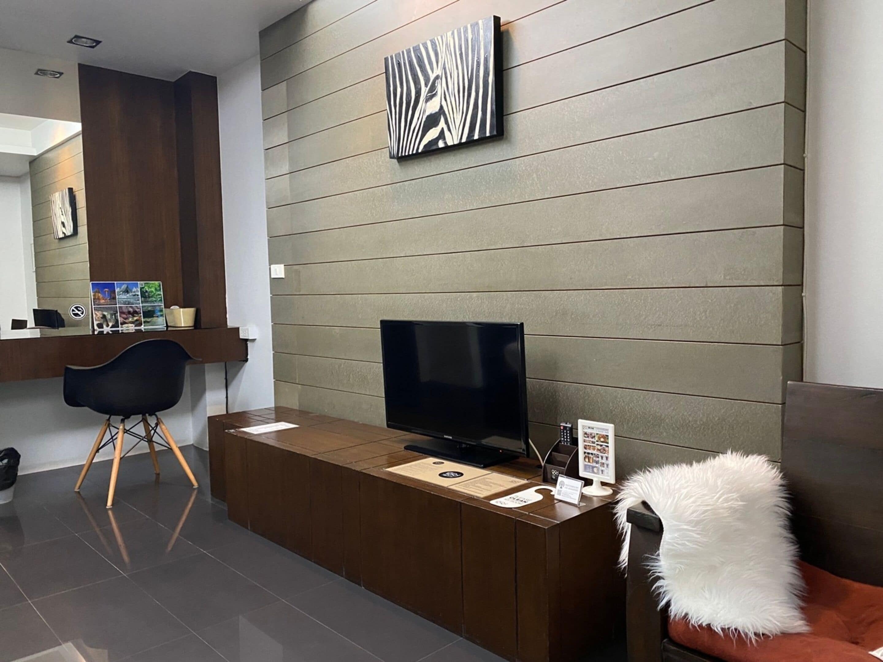 superior double room | 1 bedroom, free minibar, in-room safe, blackout curtains