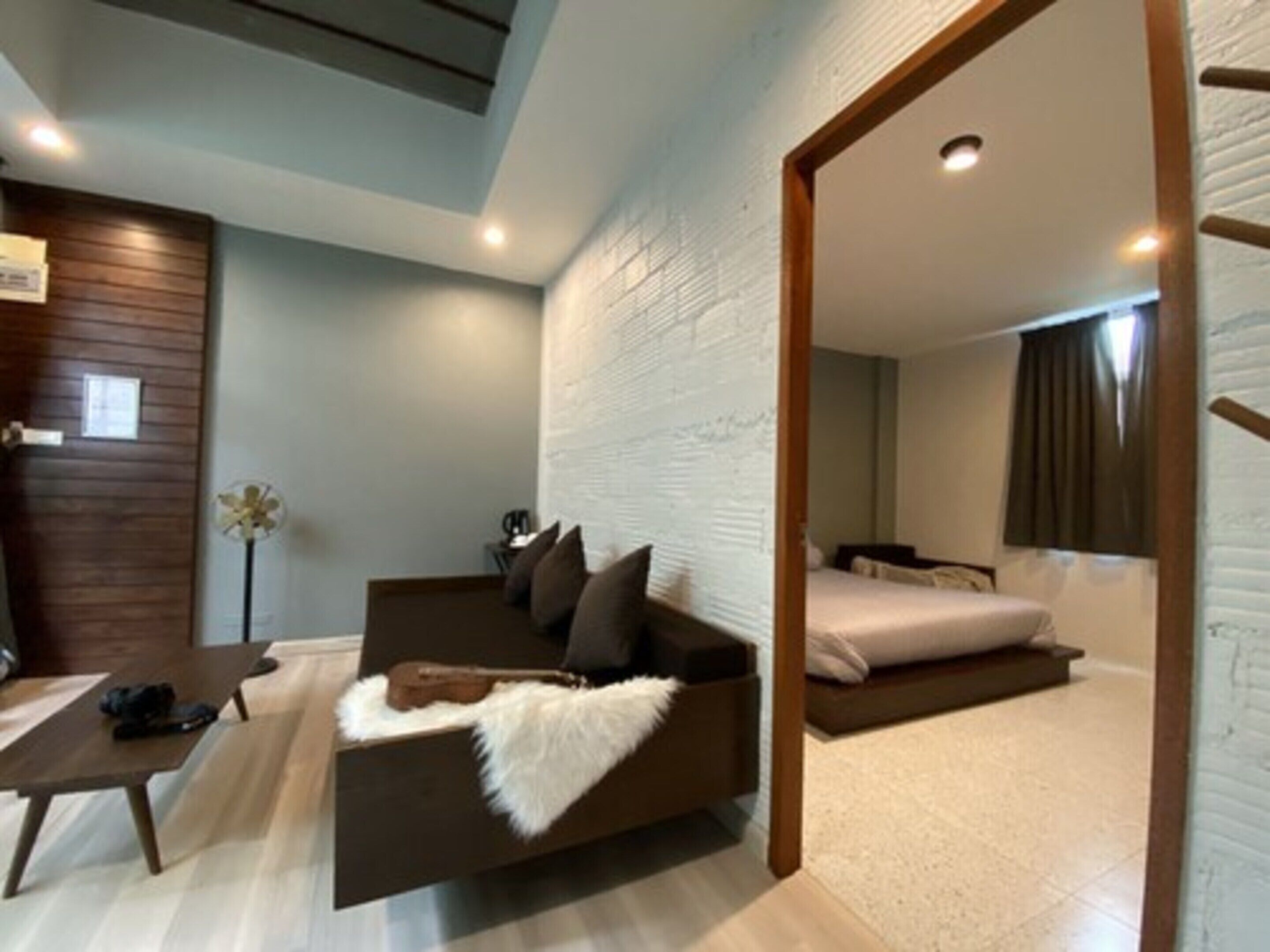 connecting room | 1 bedroom, free minibar, in-room safe, blackout curtains