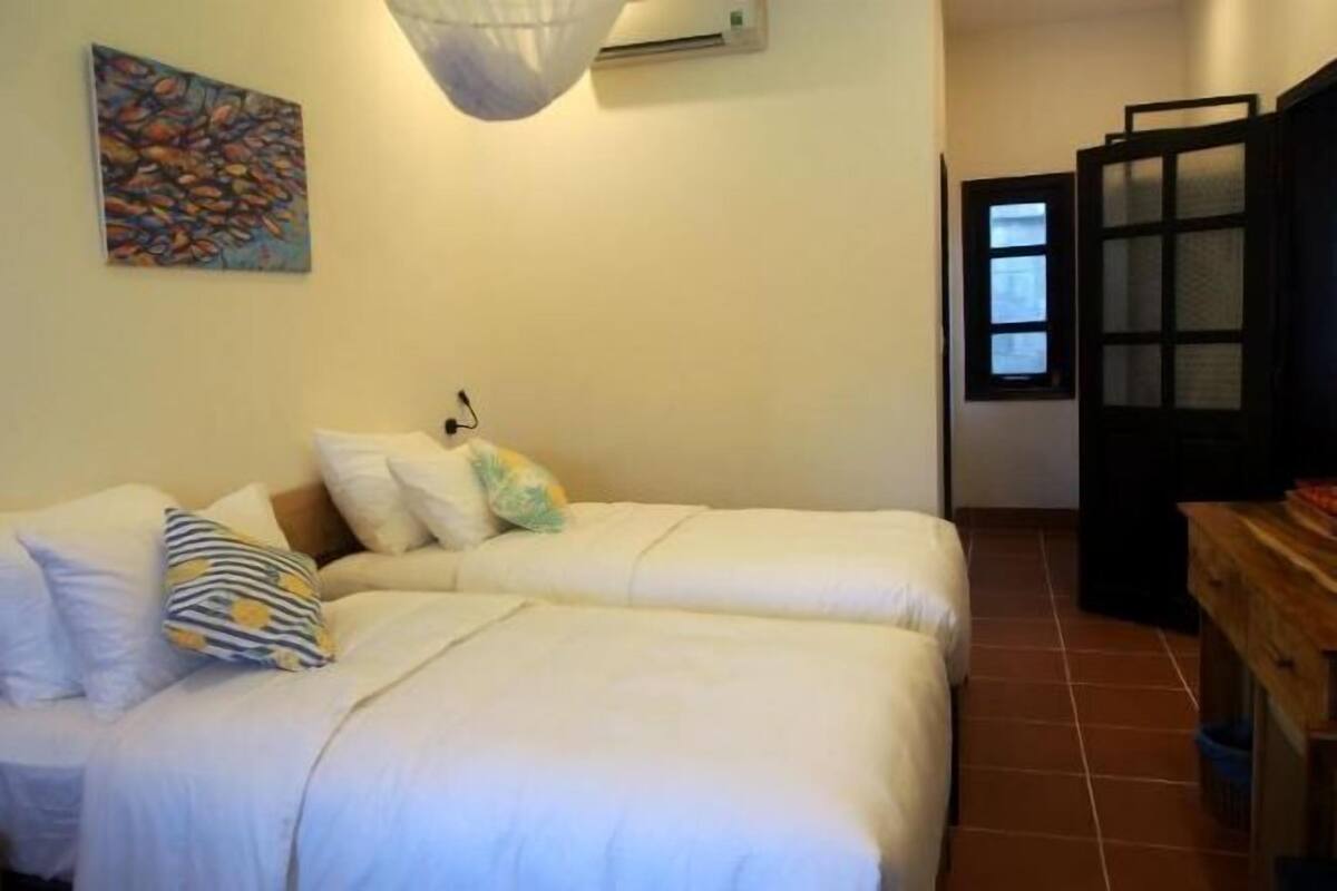 1 slaapkamer, een minibar, een kluis op de kamer, een bureau