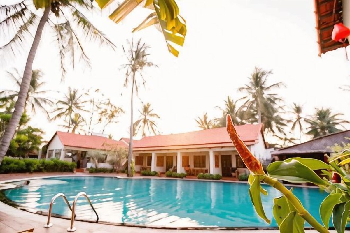 Double Room with Pool View