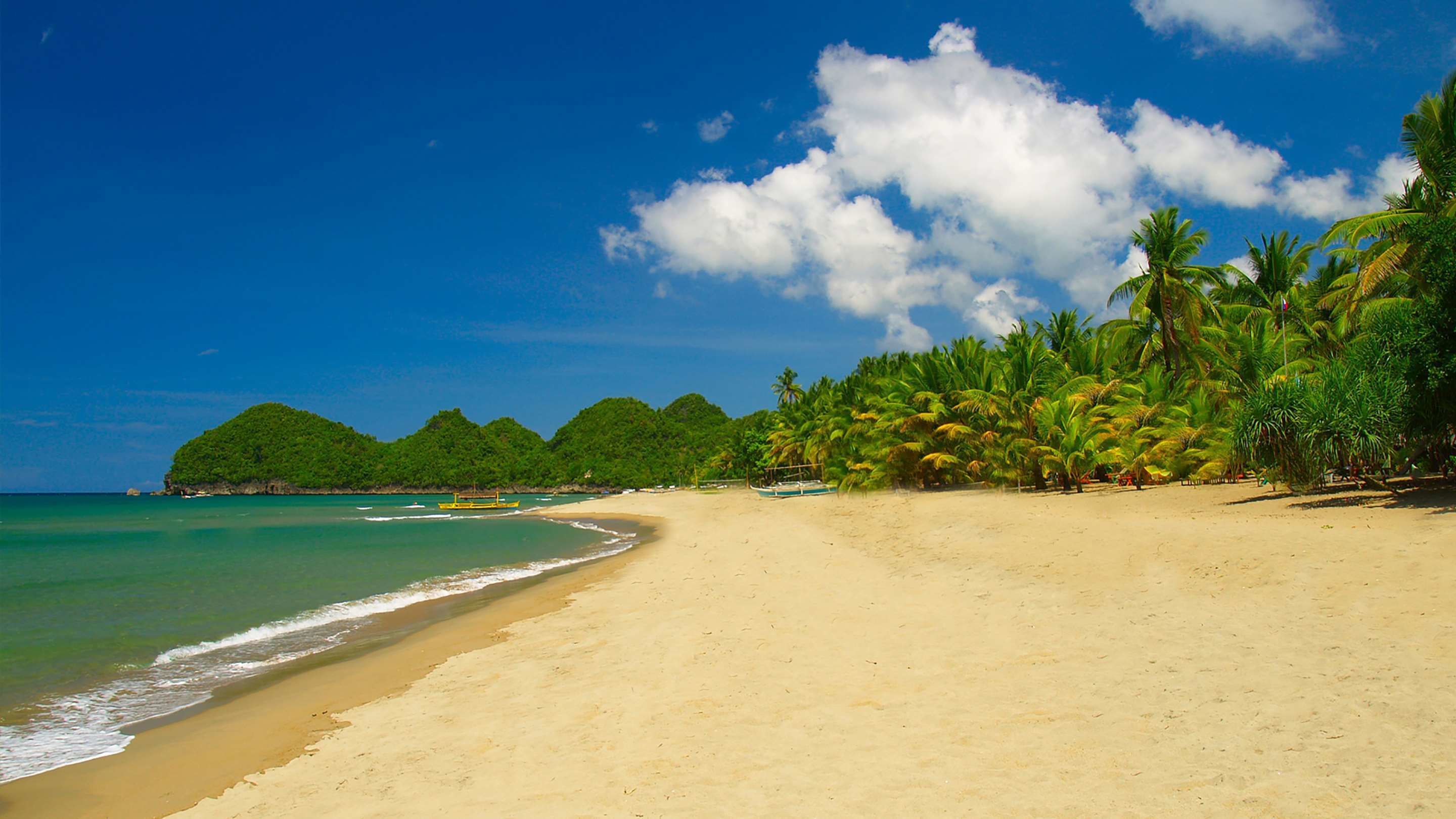 On the beach, free beach cabanas, sun loungers, beach towels