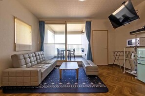 Værelse - balkon (P) | Wi-Fi, sengetøj