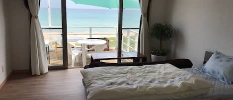 Quarto, terraço (B) | Restaurante