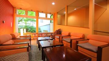 Khu tiếp khách ở sảnh