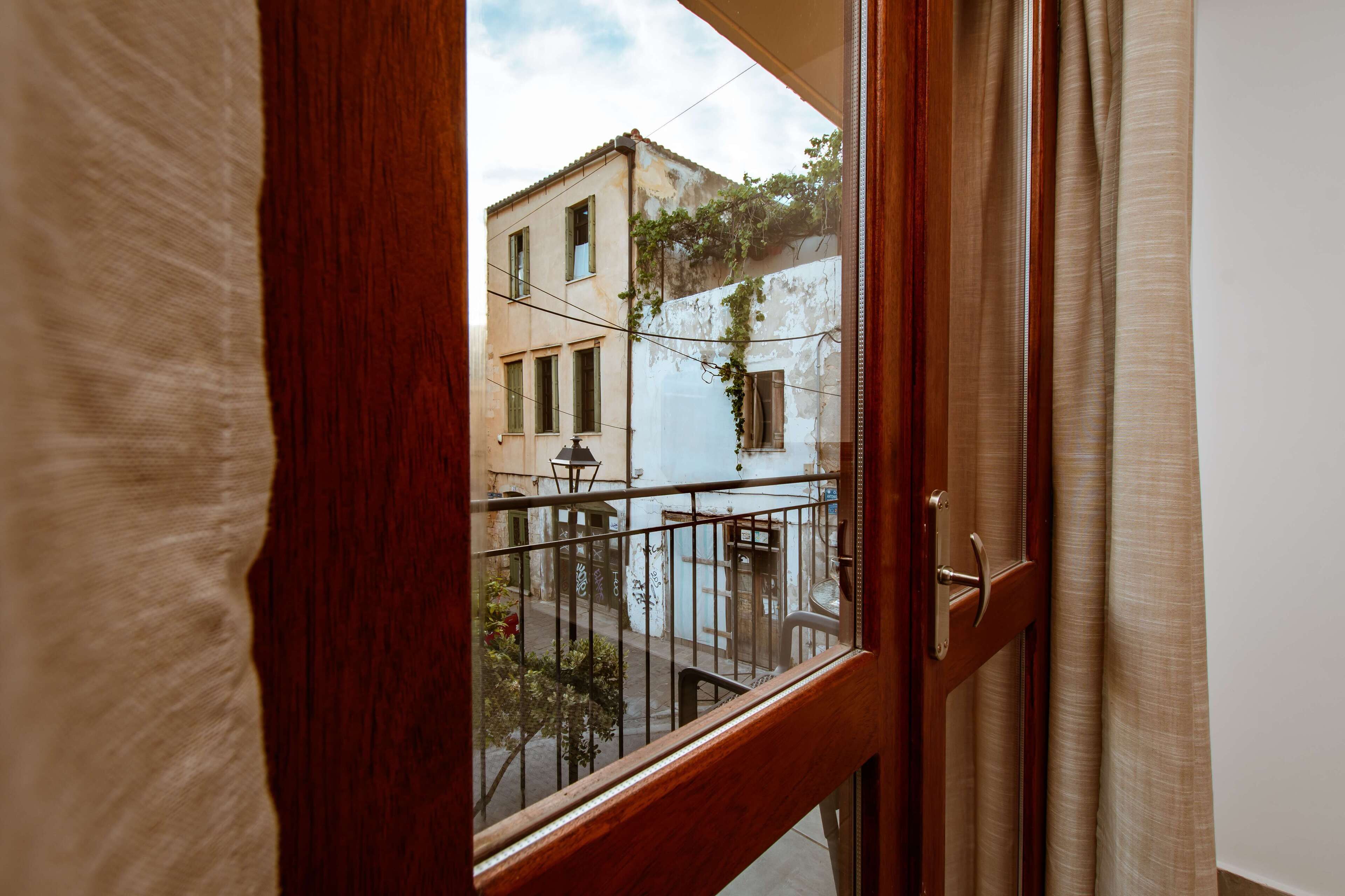 Appartamento familiare | Una scrivania, insonorizzazione, ferro/asse da stiro, Wi-Fi gratuito