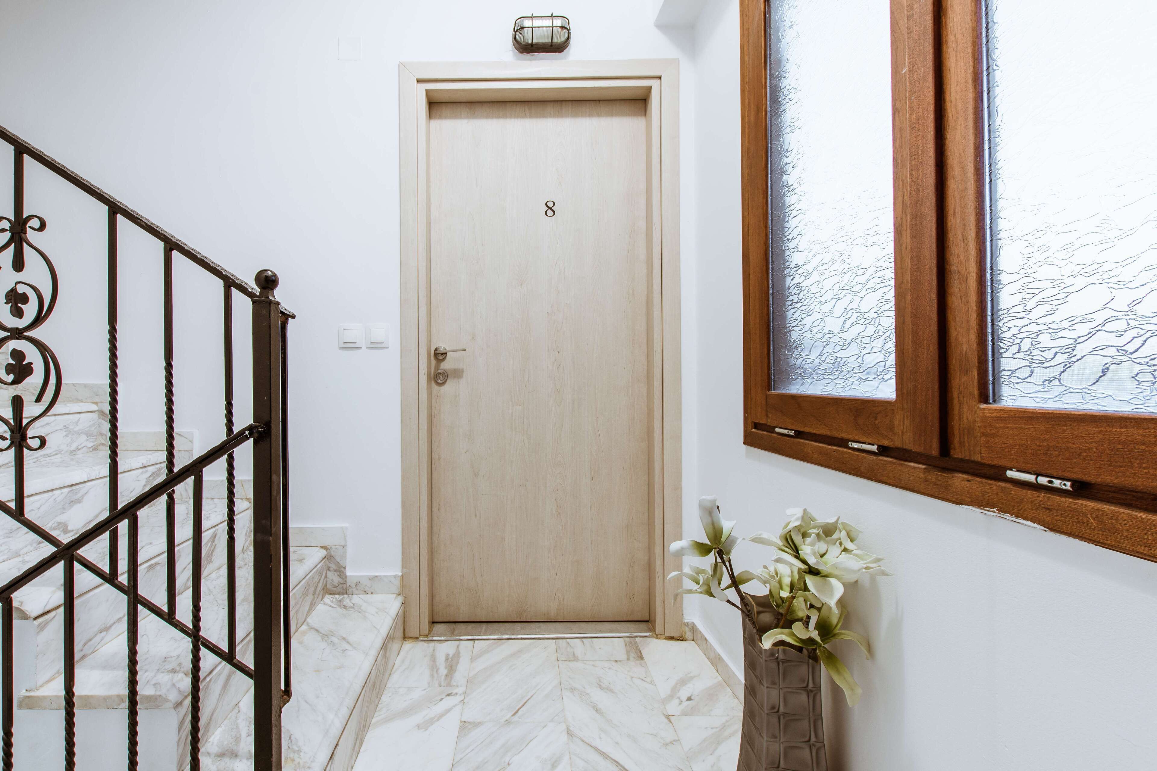 Photo - Deluxe Hotel