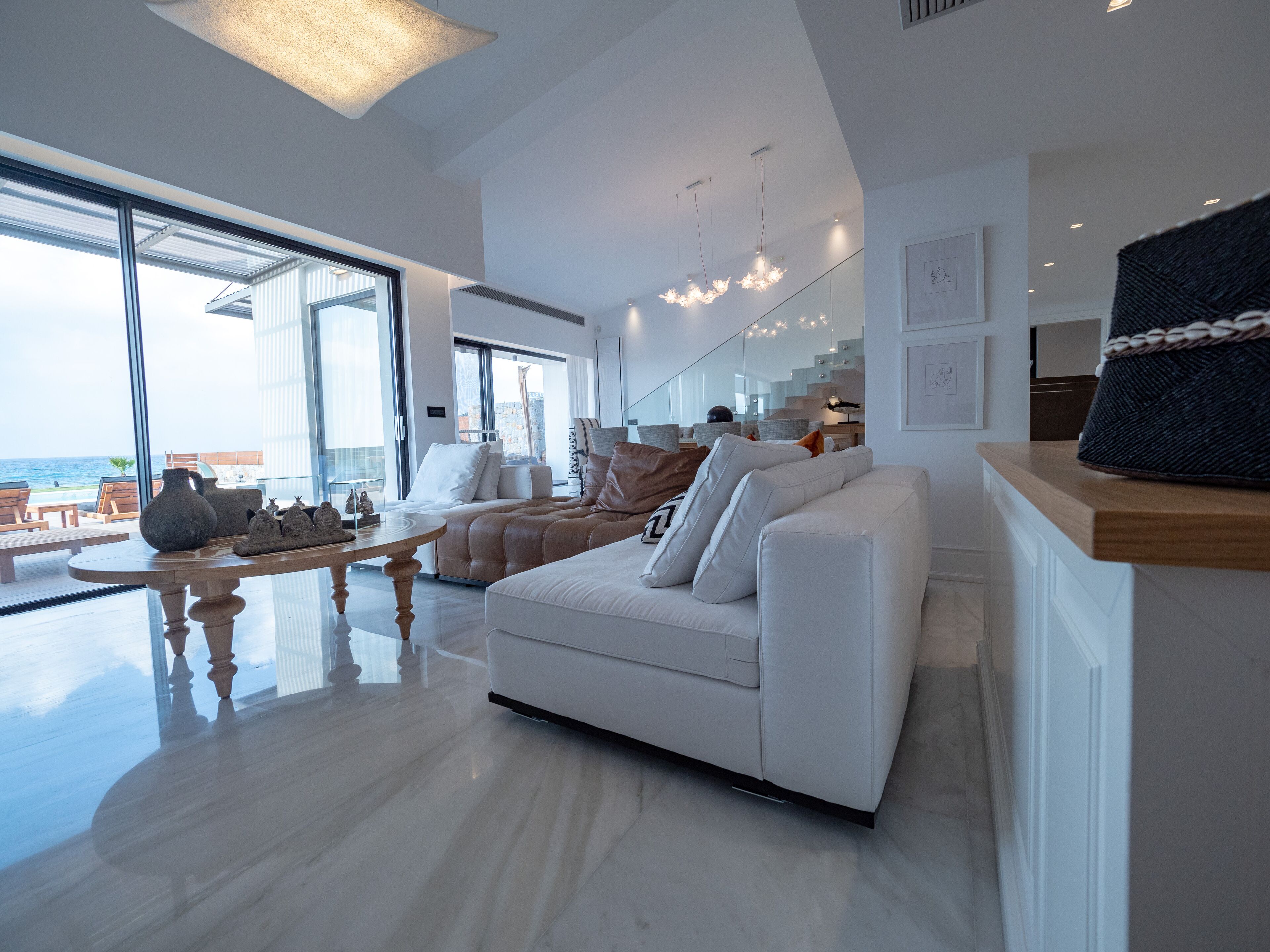 royal villa | premium bedding, minibar, in-room safe, individually decorated