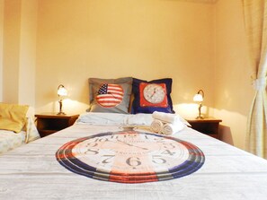 Apartment, 1 Bedroom | Individually decorated, individually furnished, desk, soundproofing