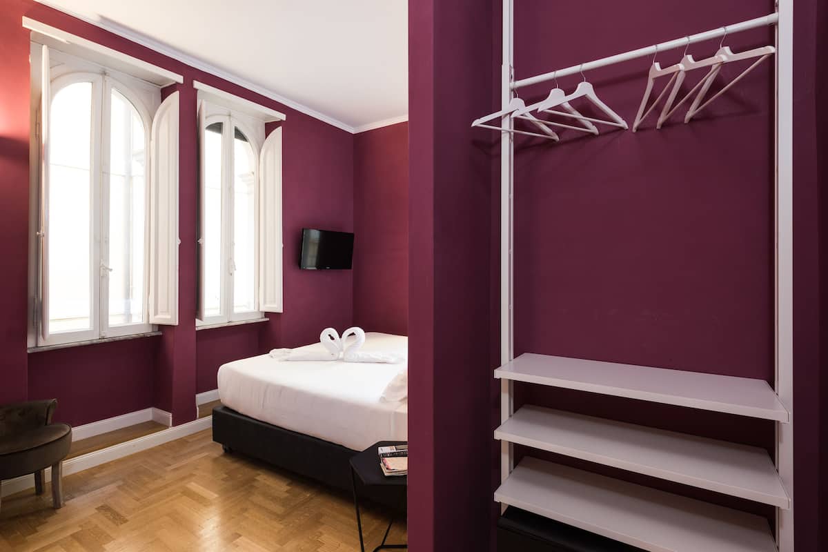 Literie de qualité supérieure, couette en duvet d'oie, minibar