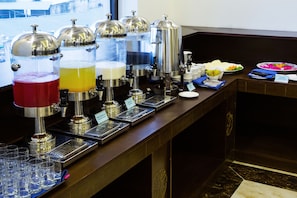 Buffet - Song Loc Luxury (Ha Long)