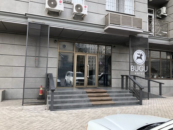 EntrĂ©e de lâhĂ©bergement