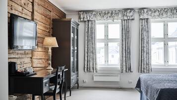 Deluxe-Doppelzimmer | 1 Schlafzimmer, Pillowtop-Betten, Minibar, Schreibtisch