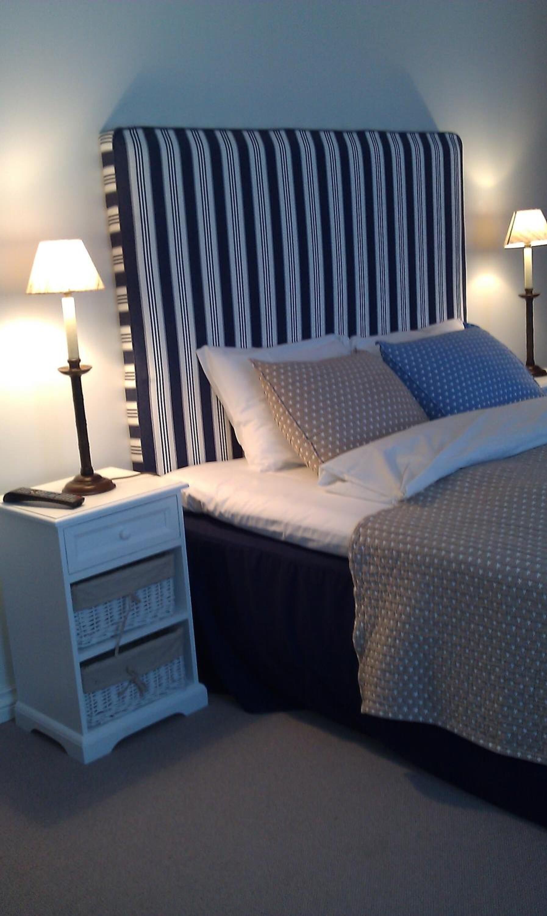 deluxe double room | 1 bedroom, pillow-top beds, minibar, desk