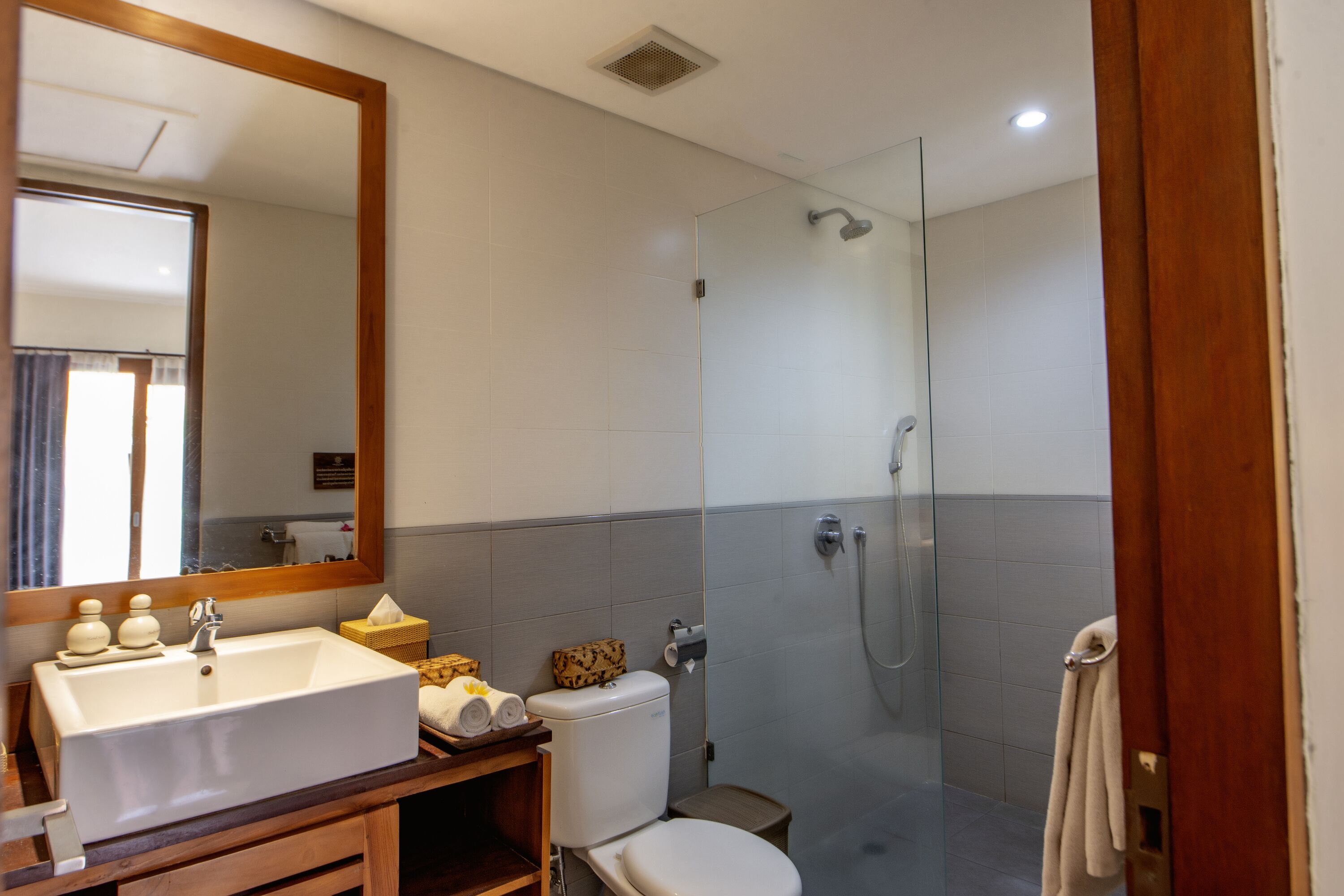 Photo - Jani's Place Cottage by Purely