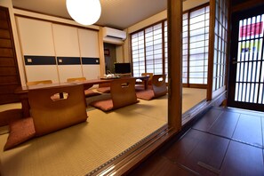 0B | 2 bedrooms, desk, free WiFi - Muromachian (Kyoto)