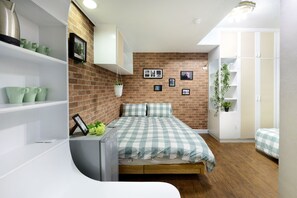 Blackout drapes, free WiFi - Ximending Florid House (Taipei)