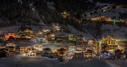 Hotel & Luxury Appartements Dorfstadl