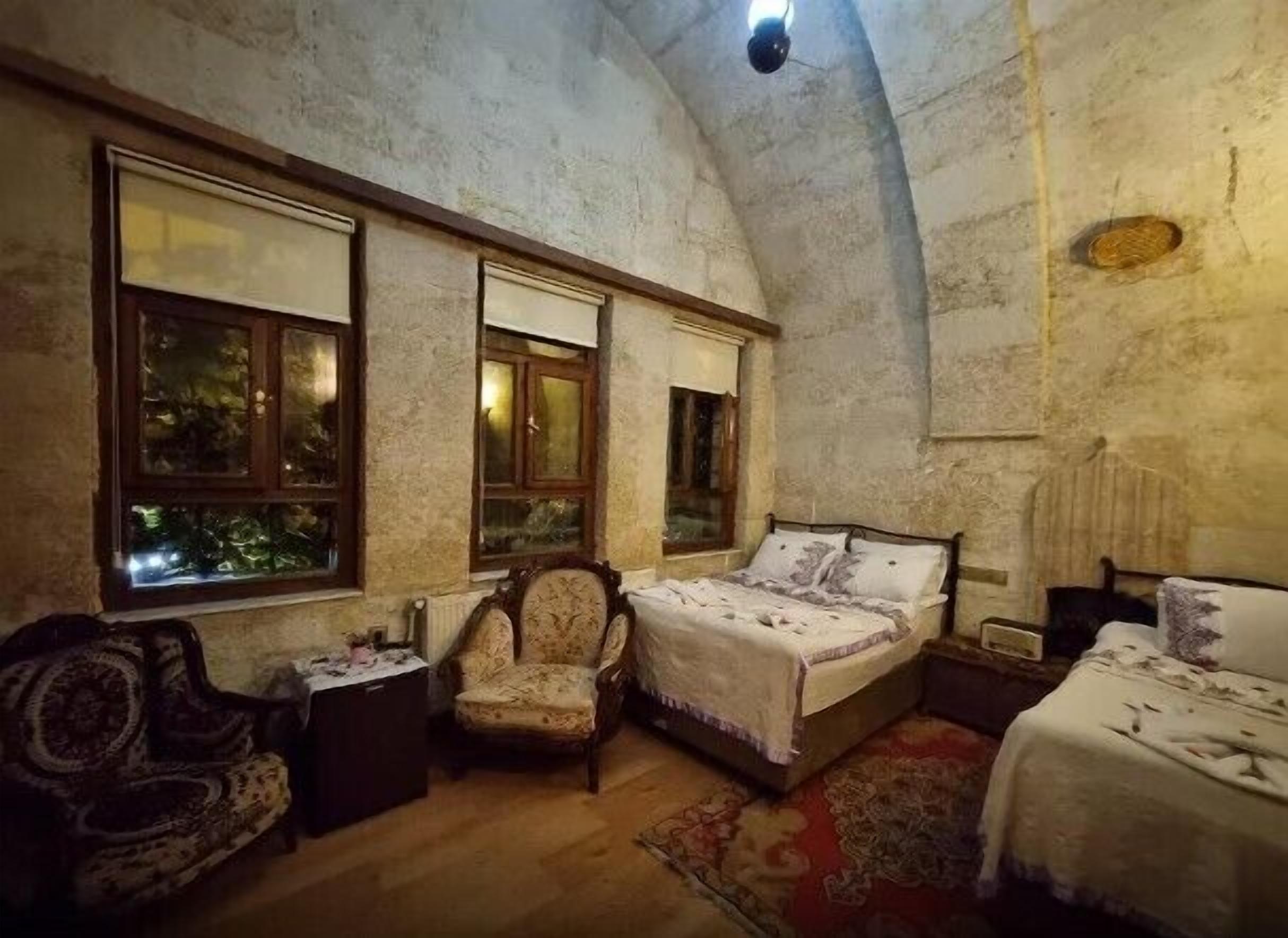 Individually decorated, individually furnished, desk, laptop workspace