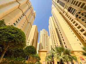 Exterior - HiGuests - Shams 1 (Dubai)