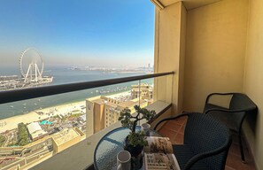 View from property - HiGuests - Shams 1 (Dubai)