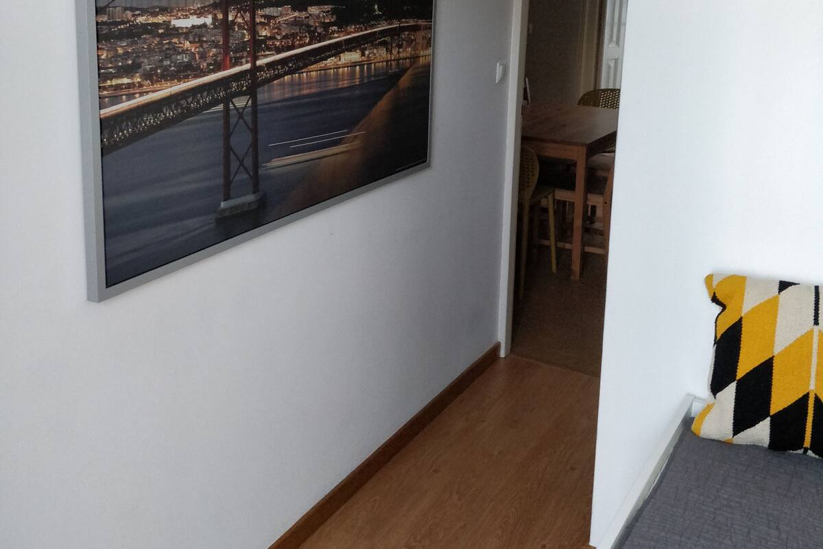 Apartamento, 1 habitación, terraza, vistas al río | 1 dormitorio y ropa de cama de alta calidad