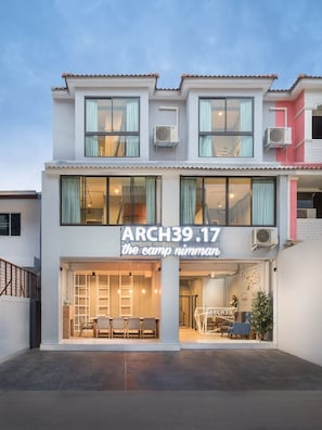 Front of property – evening/night